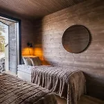 Luxurious Rakka Suites, Yllaes 아파트 Äkäslompolo