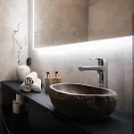 아파트 Luxurious Rakka Suites, Yllaes