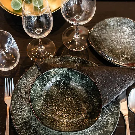 Apartment Luxurious Rakka Suites, Yllaes *