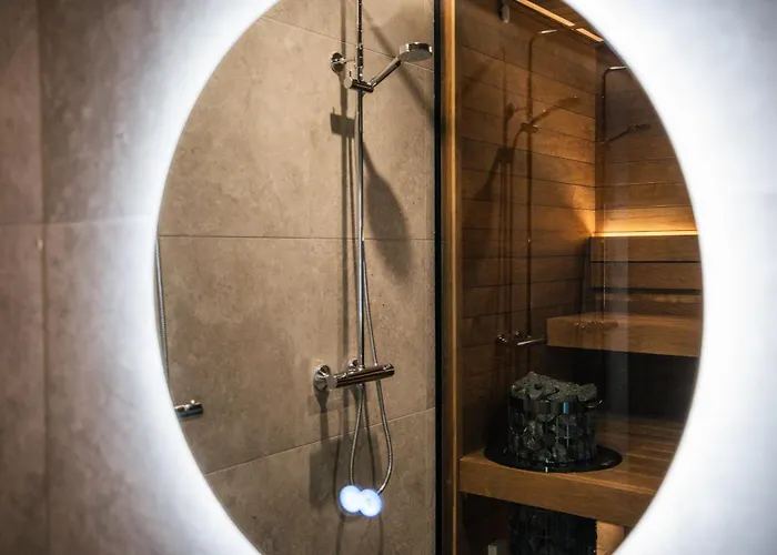 Luxurious Rakka Suites, Yllaes شقة *