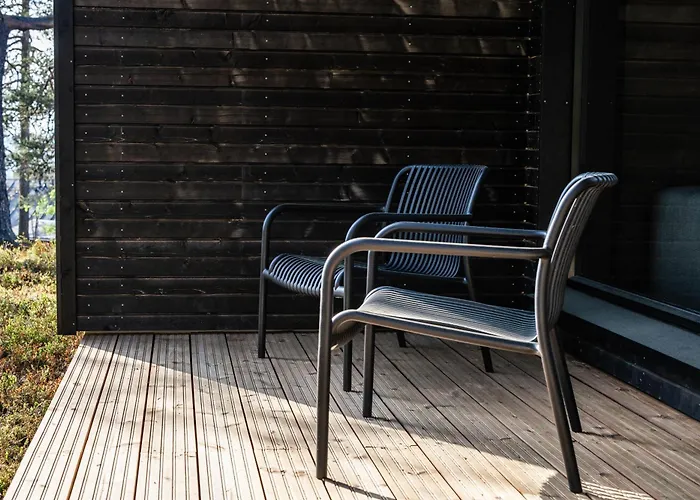 Luxurious Rakka Suites, Yllaes *