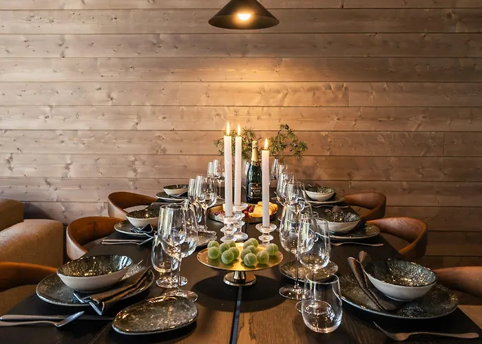 Luxurious Rakka Suites, Yllaes