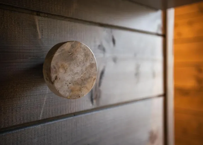 Luxurious Rakka Suites, Yllaes شقة *